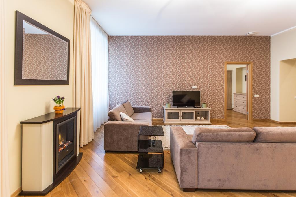 Riga Lux Apartments - Ernesta, Free Parking Екстериор снимка