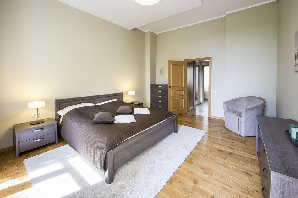 Riga Lux Apartments - Ernesta, Free Parking Екстериор снимка