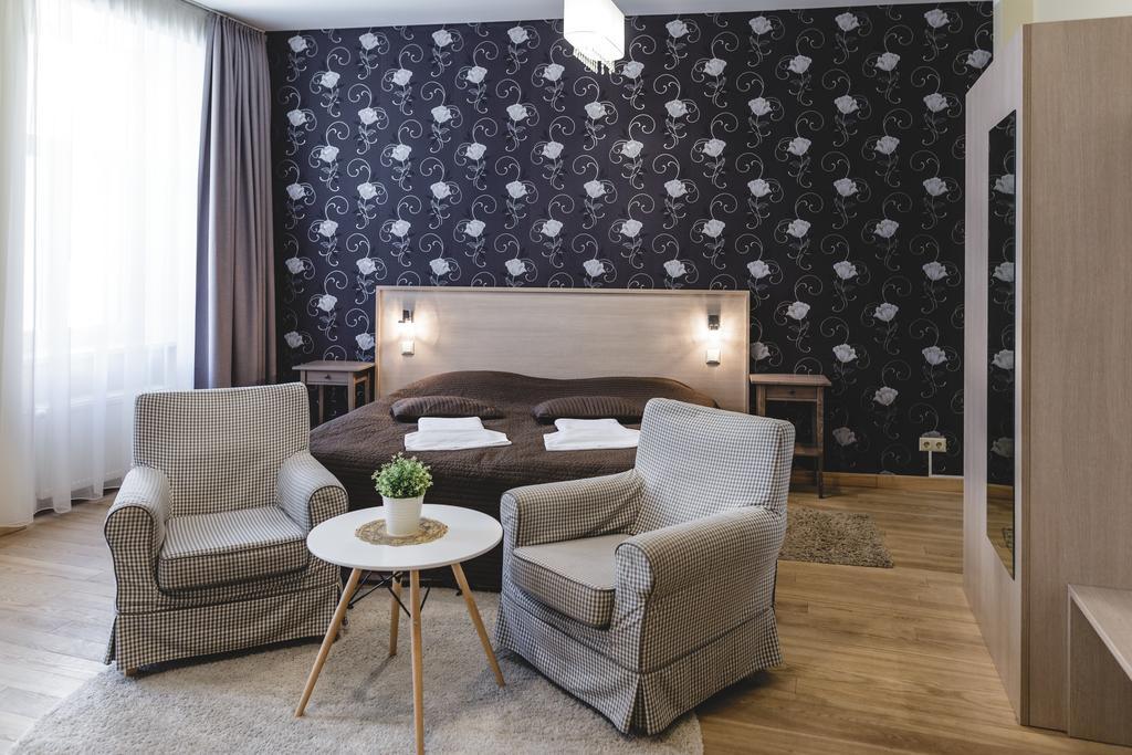 Riga Lux Apartments - Ernesta, Free Parking Екстериор снимка