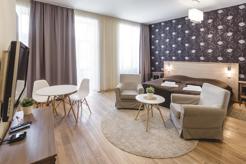 Riga Lux Apartments - Ernesta, Free Parking Екстериор снимка