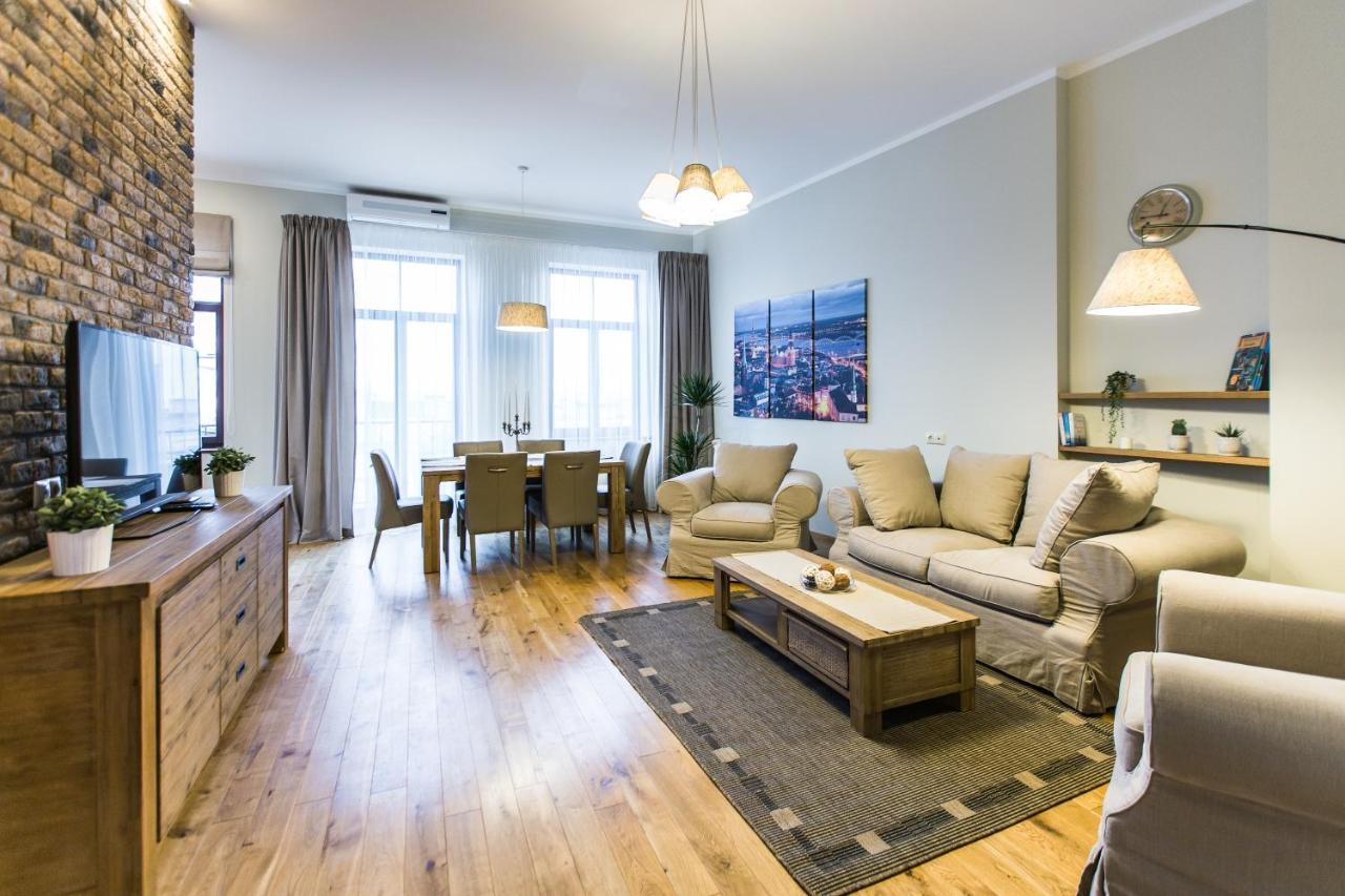 Riga Lux Apartments - Ernesta, Free Parking Екстериор снимка